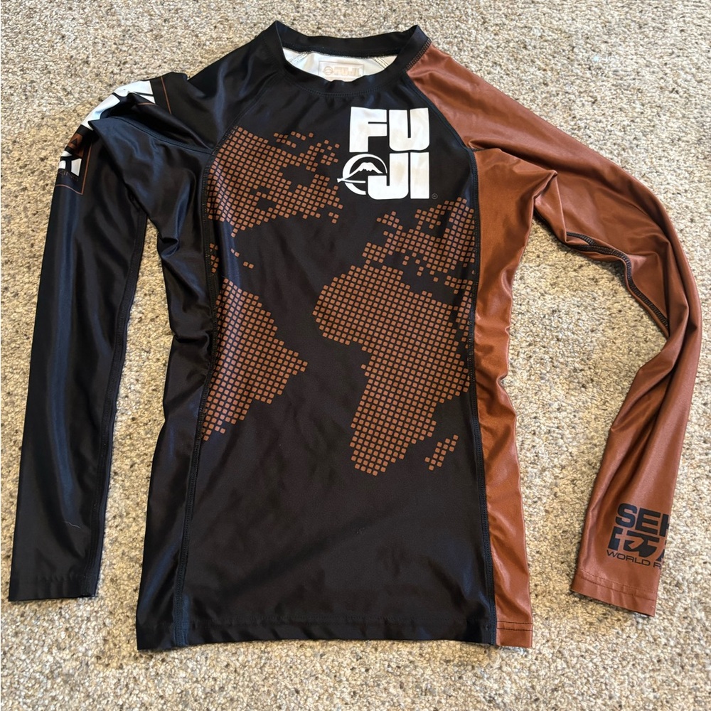 Fuji rashguard